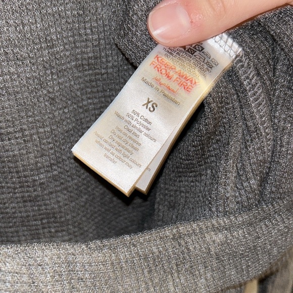 PrettyLittleThing Charcoal Waffle Tie Waist Robe XS NWT - Picture 4 of 5